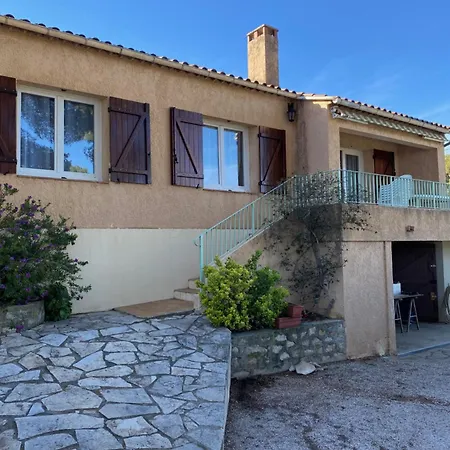 La Pinede * Sanary-sur-Mer